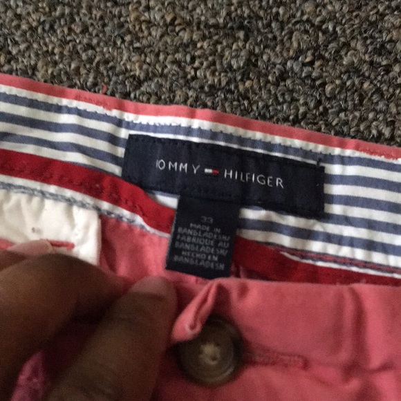 Tommy Hilfiger - Picture 3 of 3